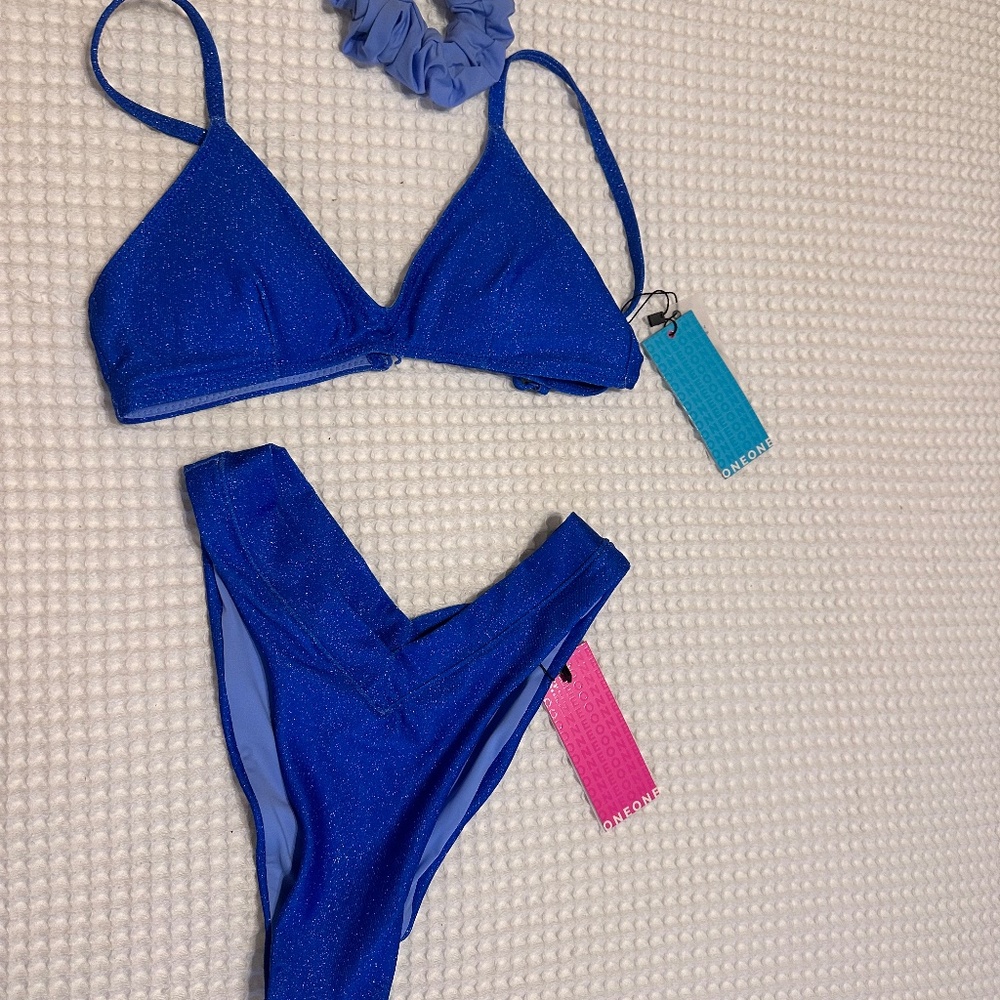 Oneone brand new swimsuit